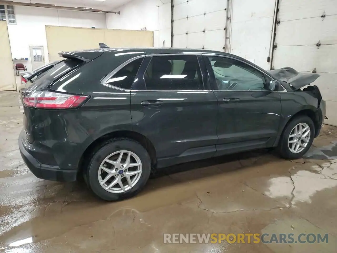 3 Photograph of a damaged car 2FMPK4J91NBA79578 FORD EDGE 2022
