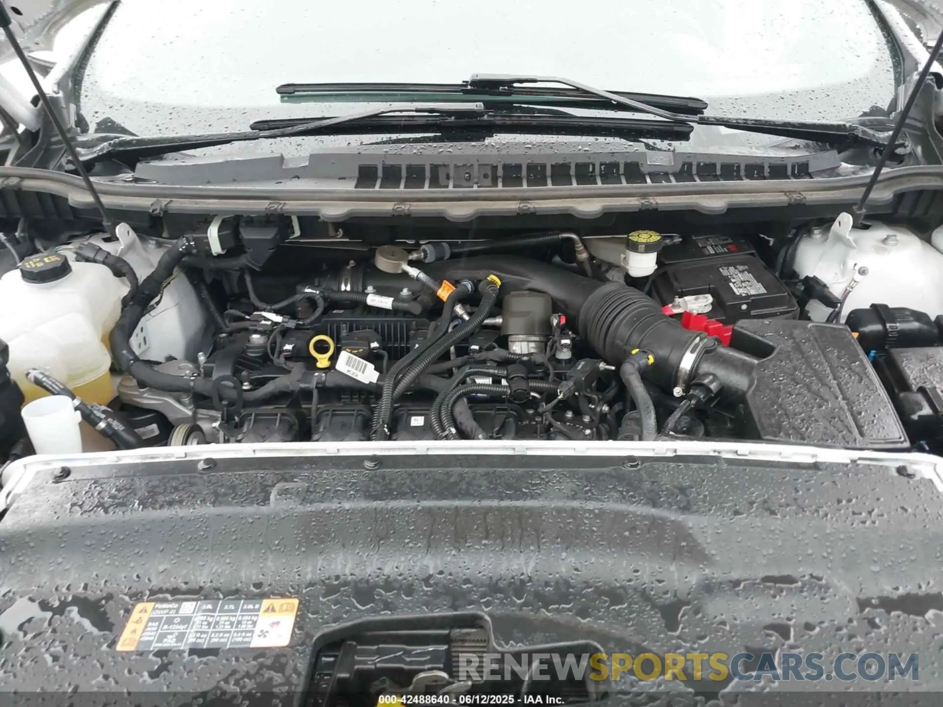 10 Photograph of a damaged car 2FMPK4J91NBB16872 FORD EDGE 2022