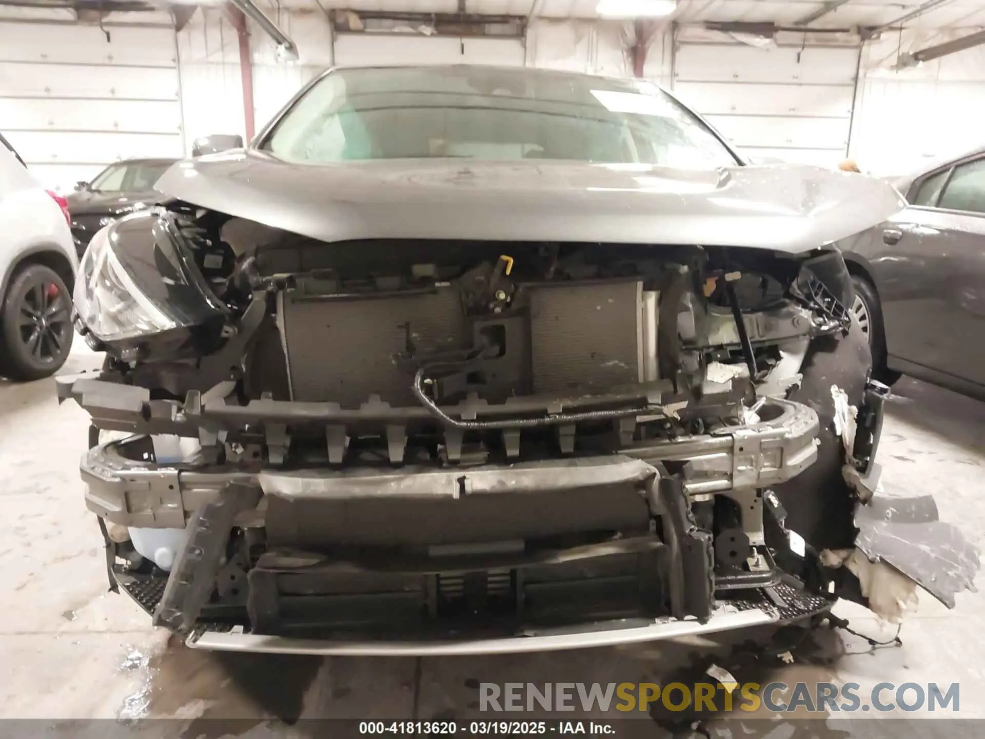 6 Photograph of a damaged car 2FMPK4J92NBA79329 FORD EDGE 2022