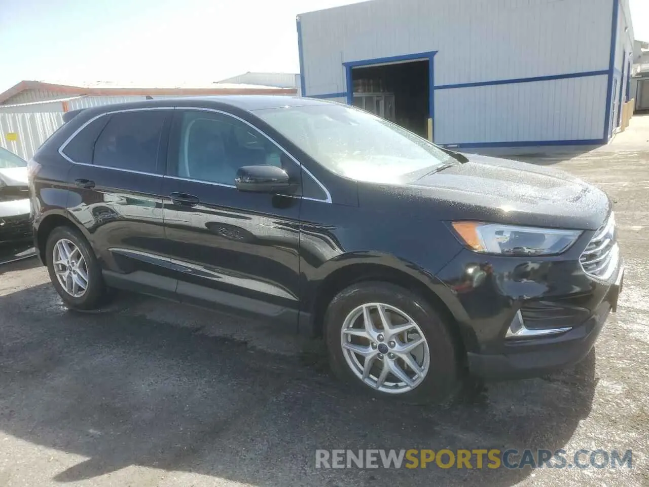 4 Photograph of a damaged car 2FMPK4J92NBB05055 FORD EDGE 2022