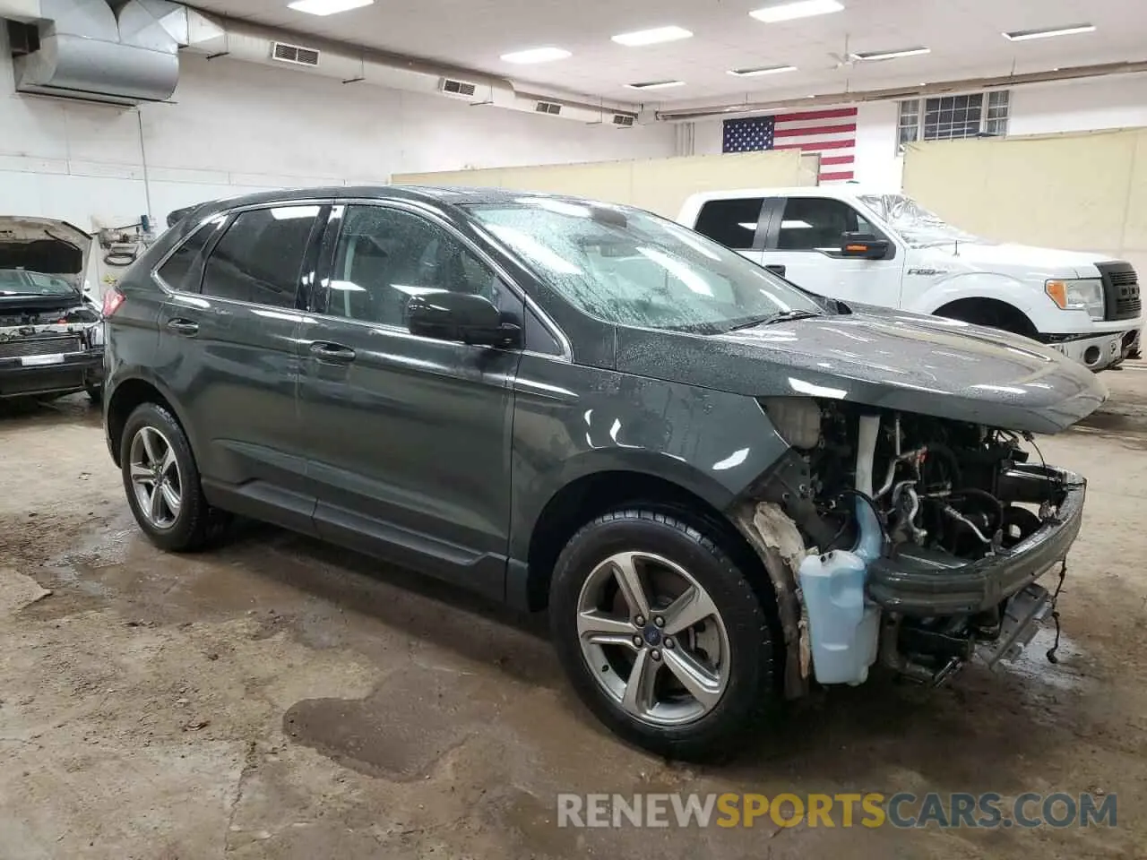 4 Photograph of a damaged car 2FMPK4J93NBA12478 FORD EDGE 2022