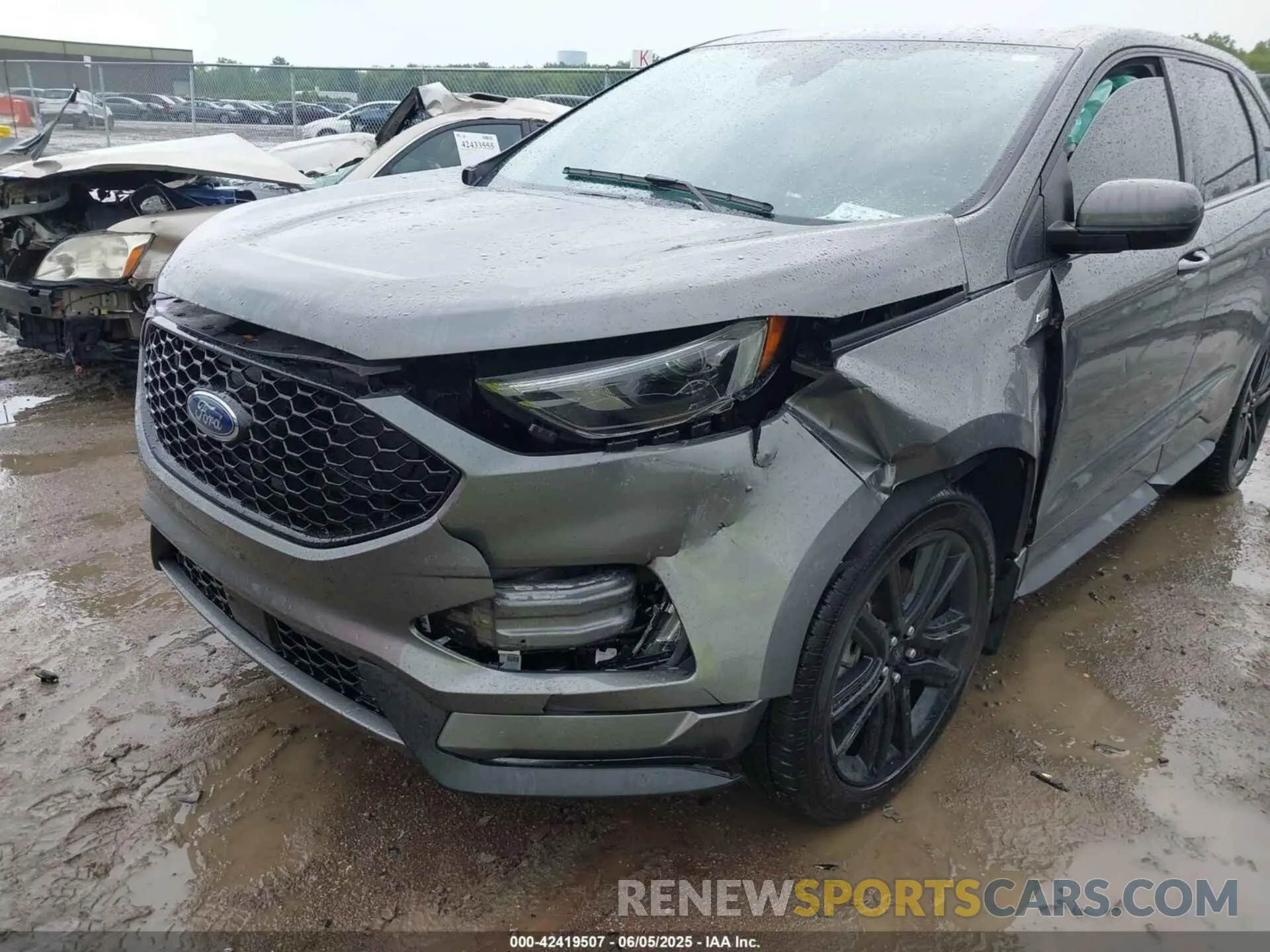 6 Photograph of a damaged car 2FMPK4J93NBA16496 FORD EDGE 2022