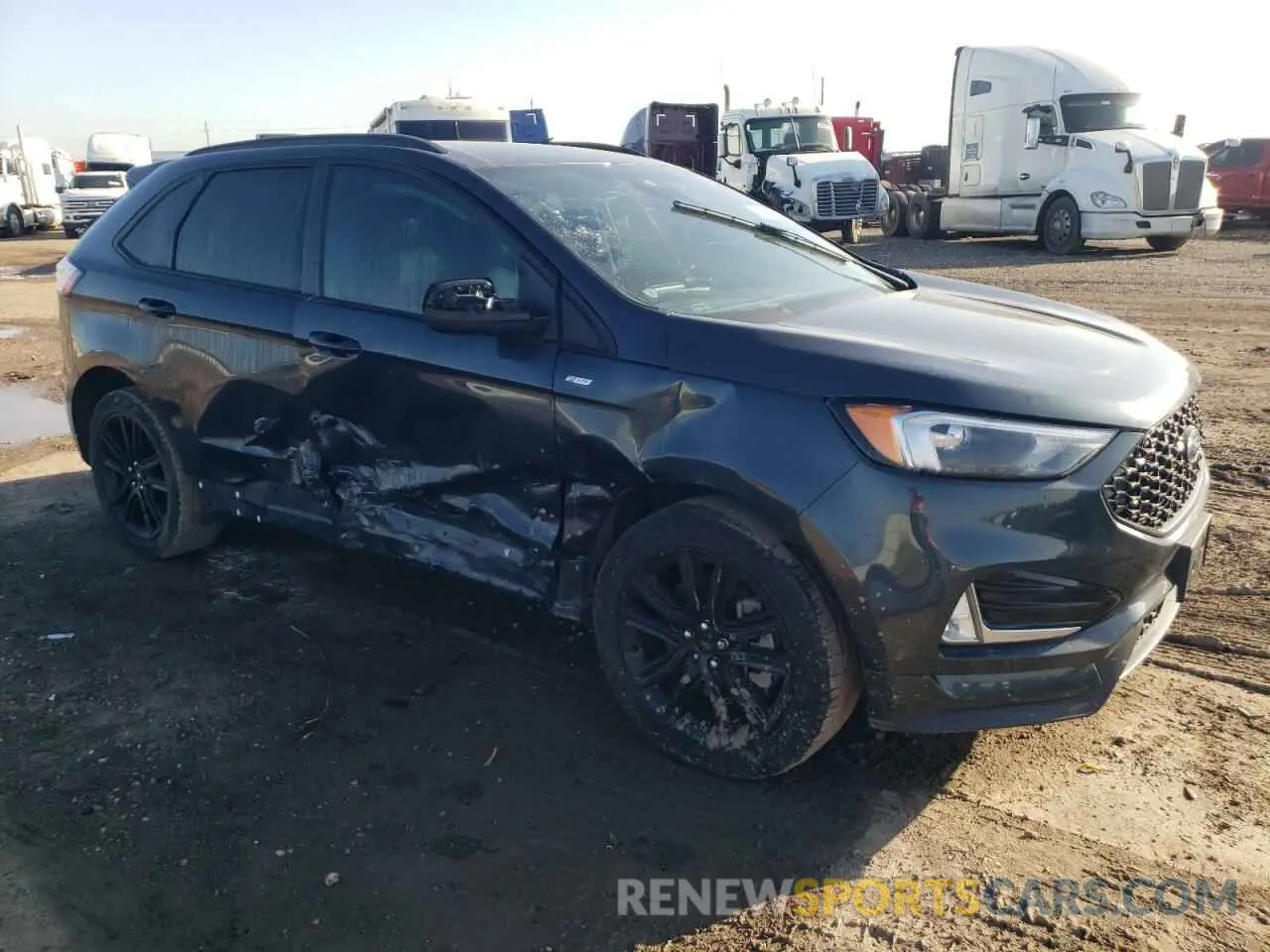 4 Photograph of a damaged car 2FMPK4J93NBA29331 FORD EDGE 2022
