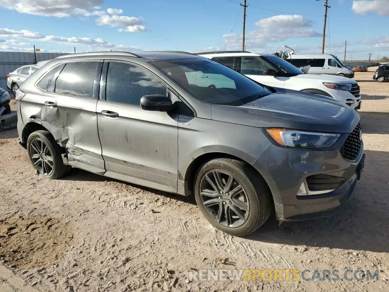 4 Photograph of a damaged car 2FMPK4J93NBA30298 FORD EDGE 2022
