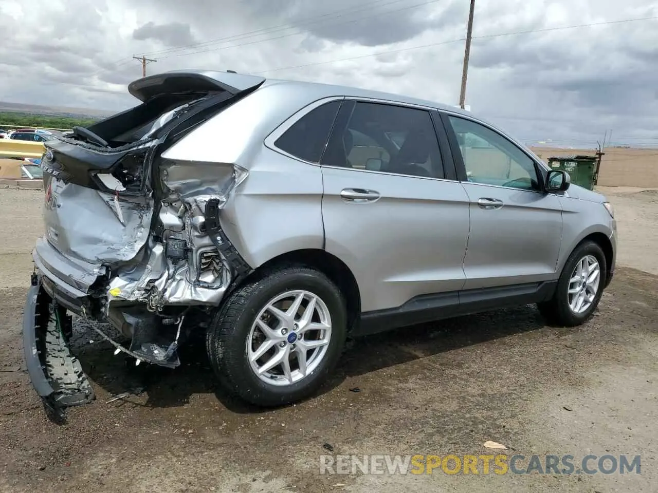 3 Photograph of a damaged car 2FMPK4J93NBB03332 FORD EDGE 2022