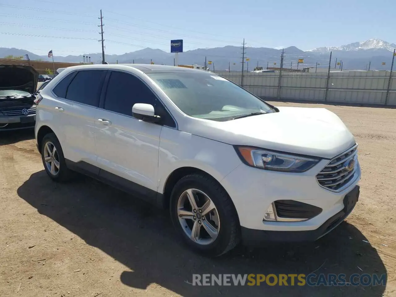 4 Photograph of a damaged car 2FMPK4J94NBA16300 FORD EDGE 2022