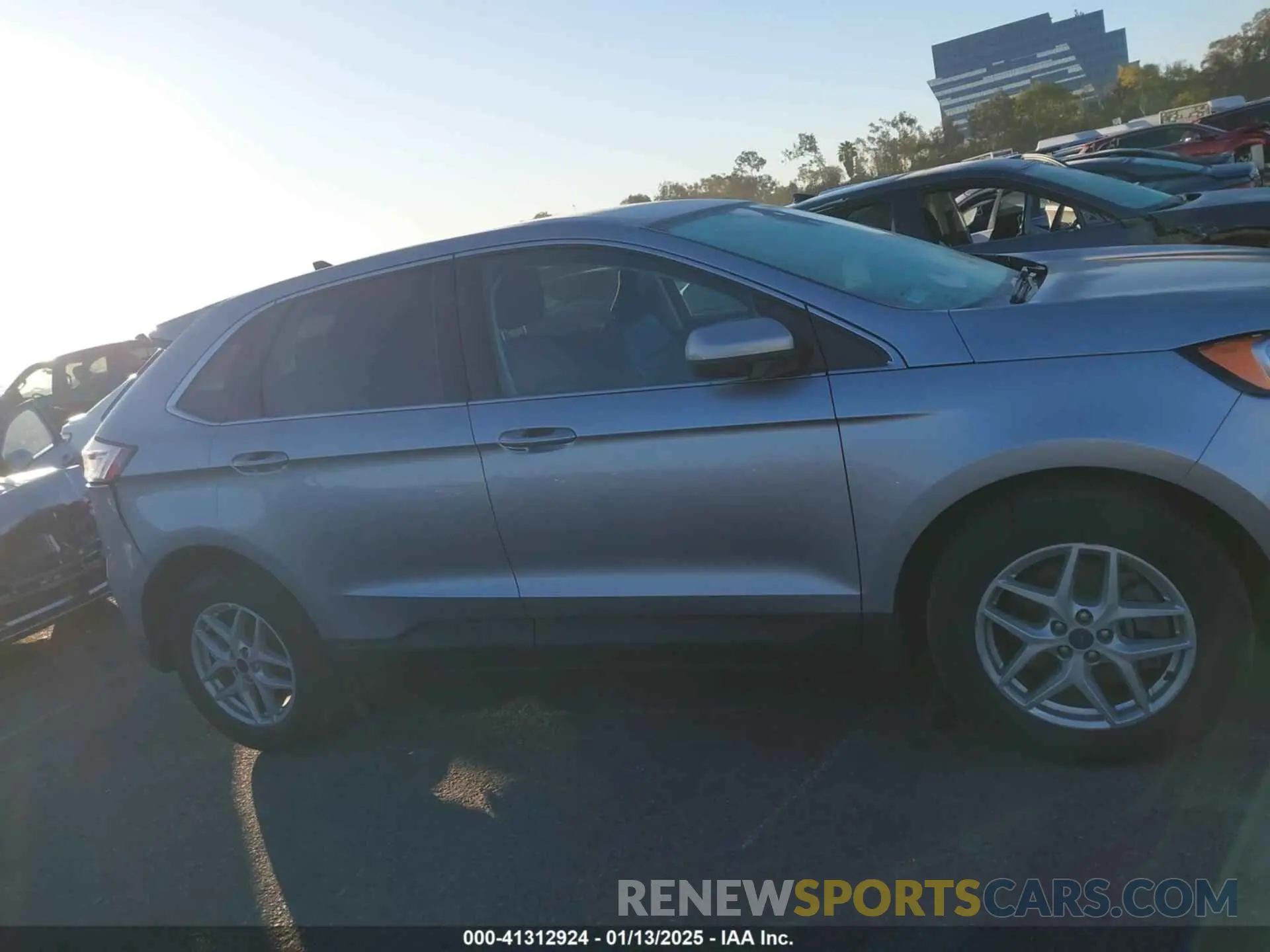 13 Photograph of a damaged car 2FMPK4J94NBA44629 FORD EDGE 2022
