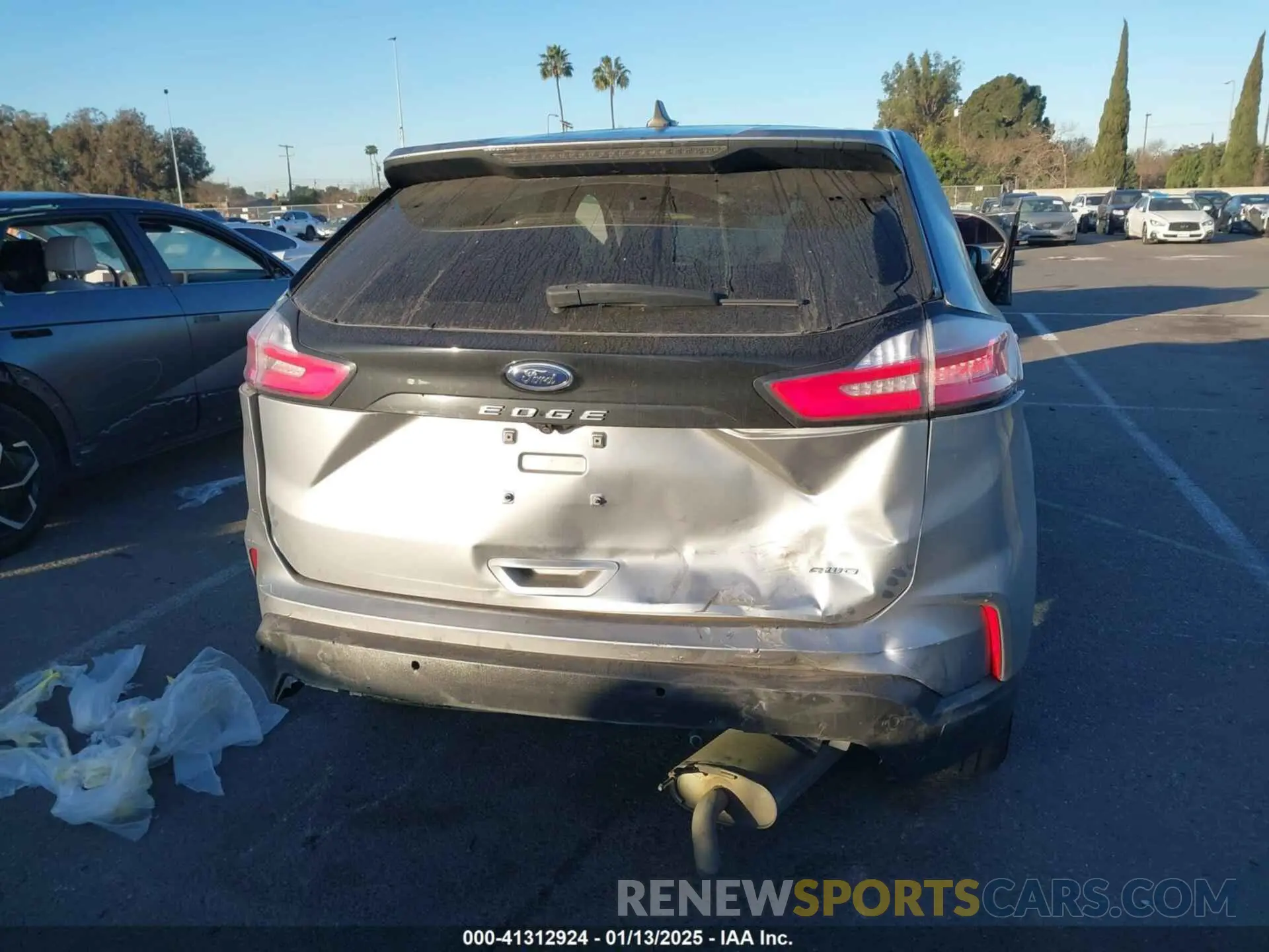 16 Photograph of a damaged car 2FMPK4J94NBA44629 FORD EDGE 2022