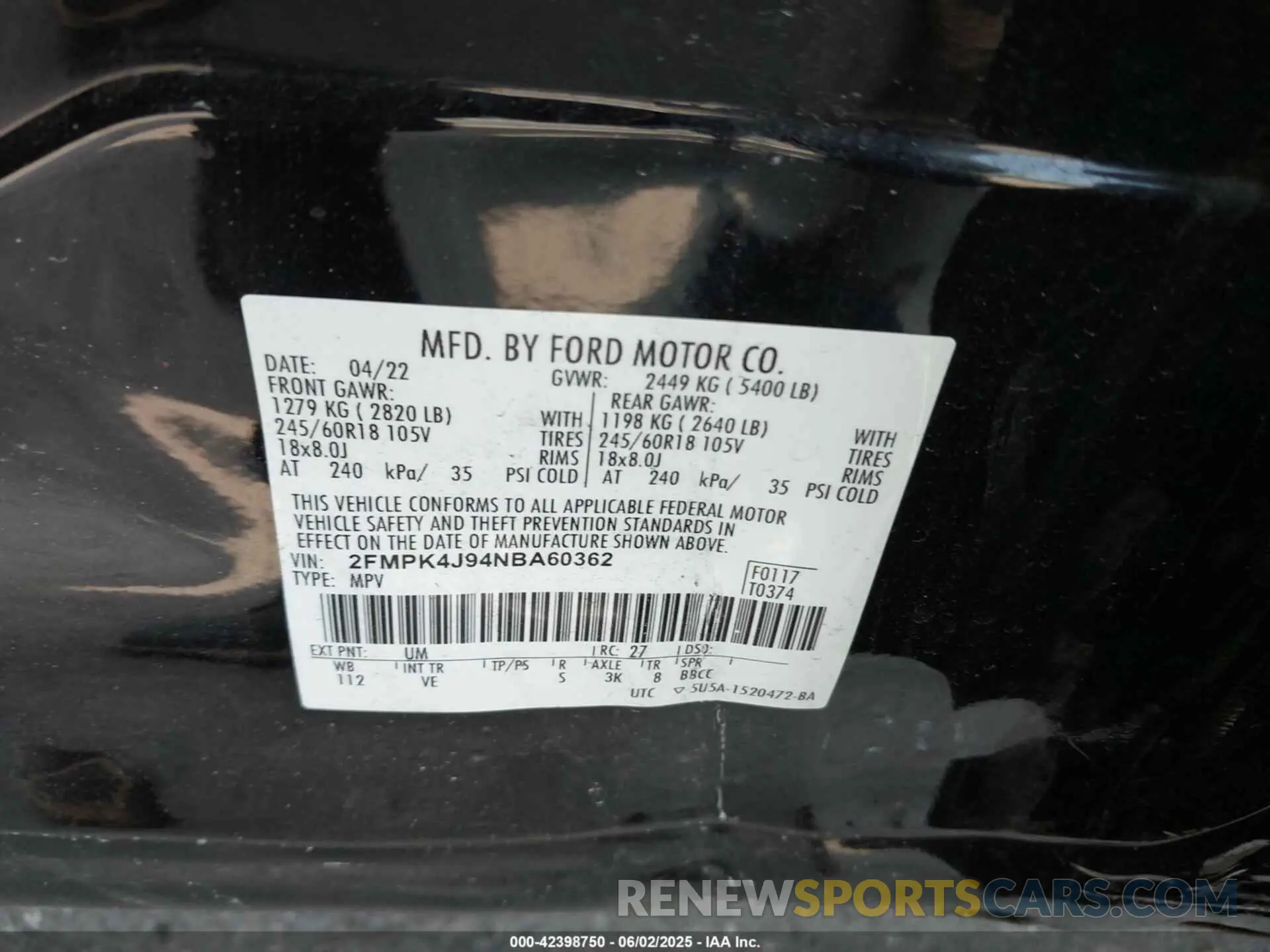 9 Photograph of a damaged car 2FMPK4J94NBA60362 FORD EDGE 2022
