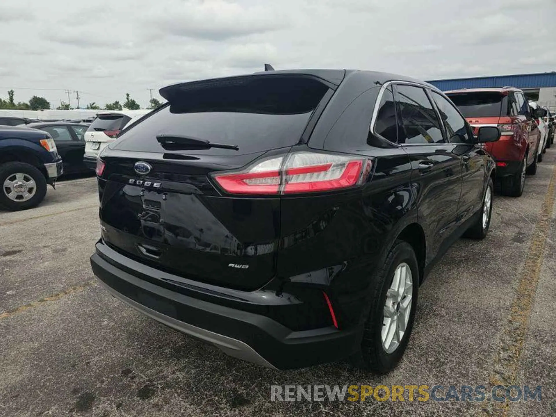 16 Photograph of a damaged car 2FMPK4J94NBA63181 FORD EDGE 2022