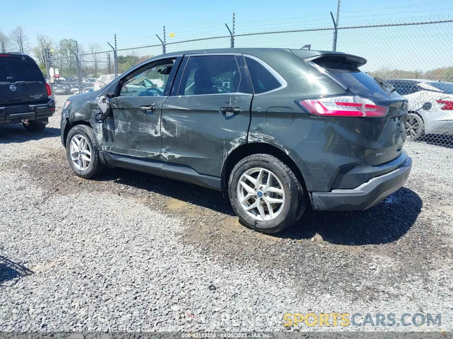 3 Photograph of a damaged car 2FMPK4J94NBB05459 FORD EDGE 2022