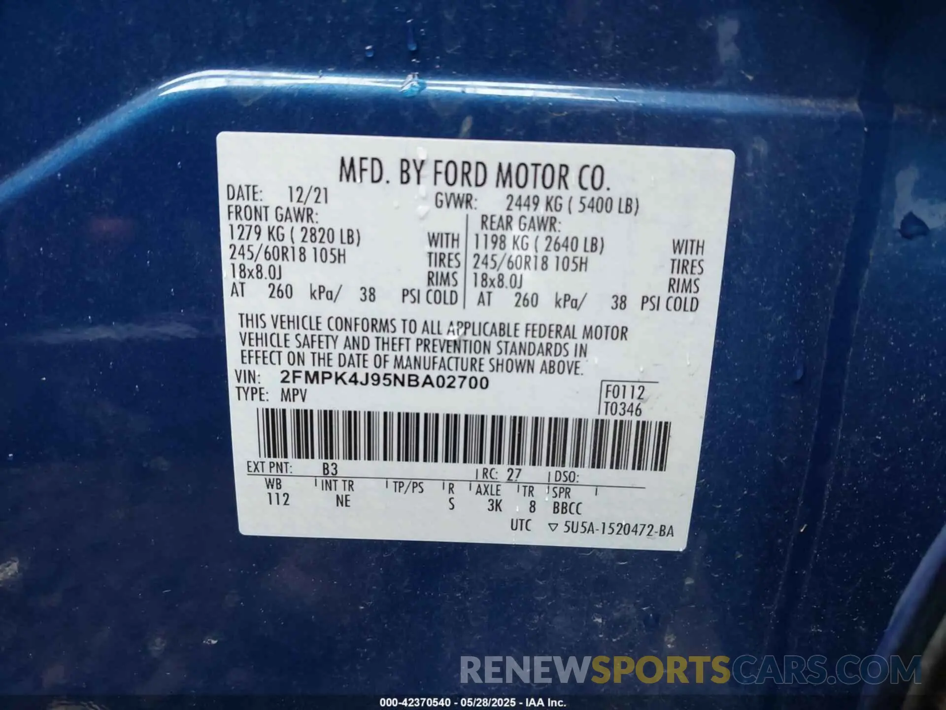 9 Photograph of a damaged car 2FMPK4J95NBA02700 FORD EDGE 2022
