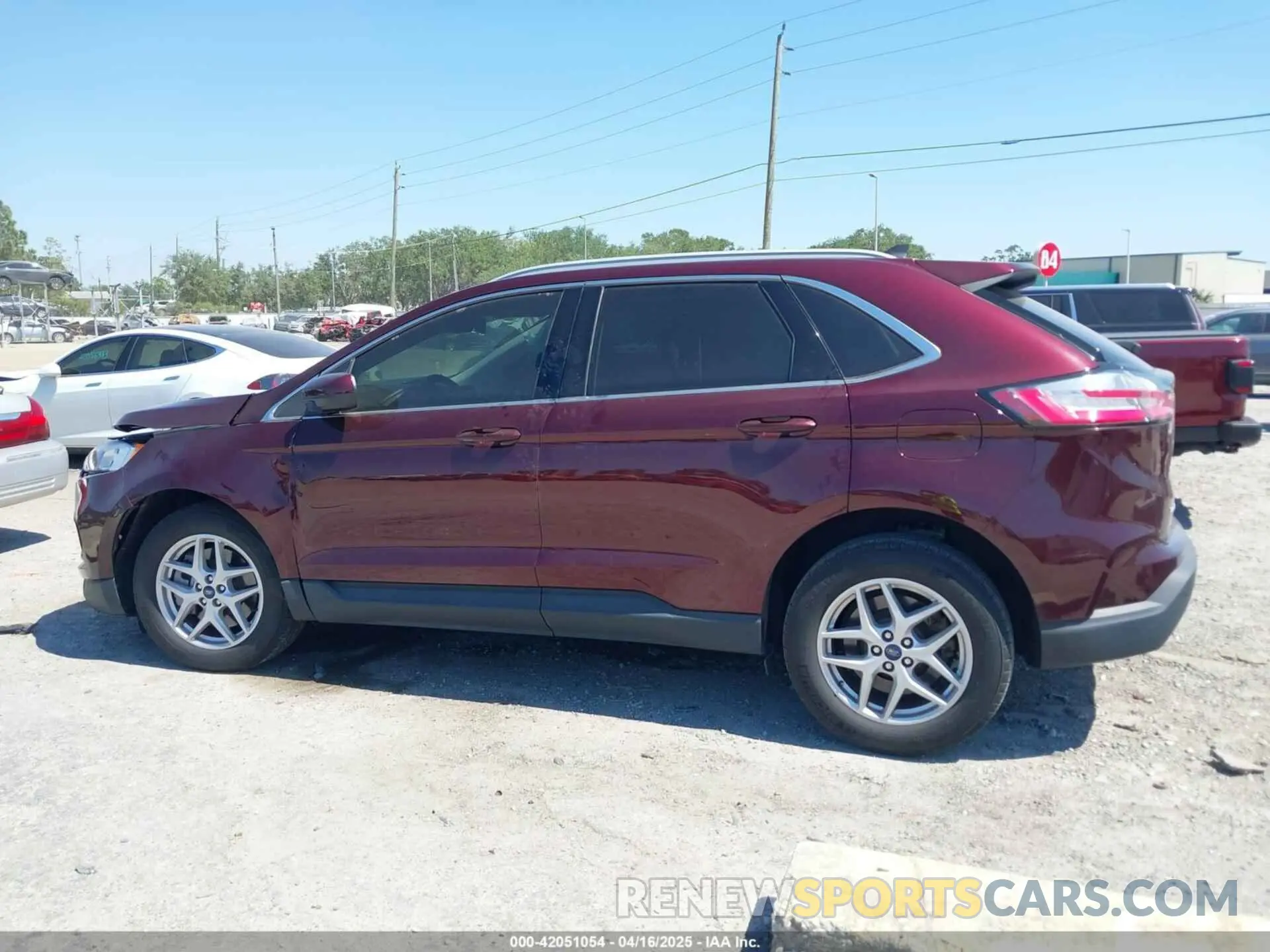 14 Photograph of a damaged car 2FMPK4J95NBA11199 FORD EDGE 2022