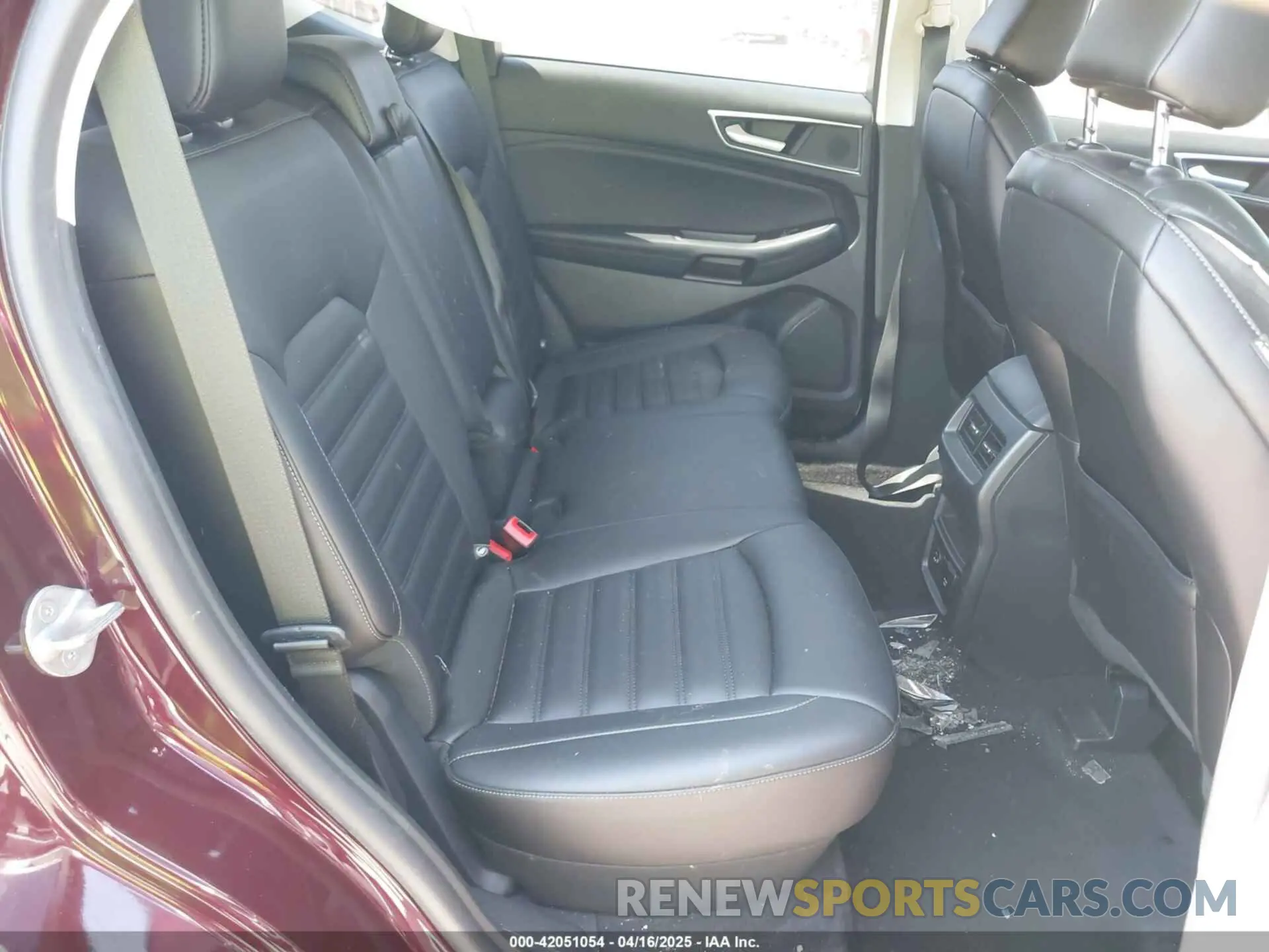 8 Photograph of a damaged car 2FMPK4J95NBA11199 FORD EDGE 2022