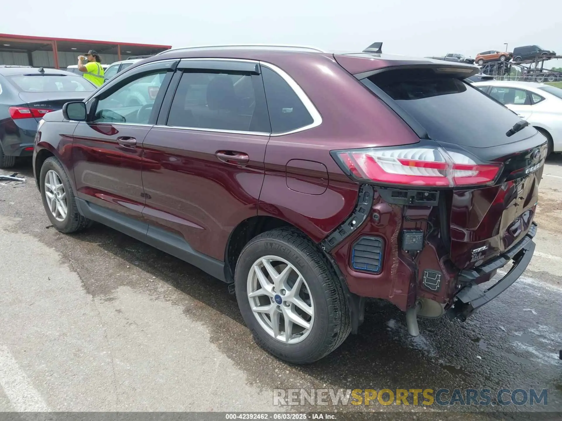 3 Photograph of a damaged car 2FMPK4J95NBA66008 FORD EDGE 2022