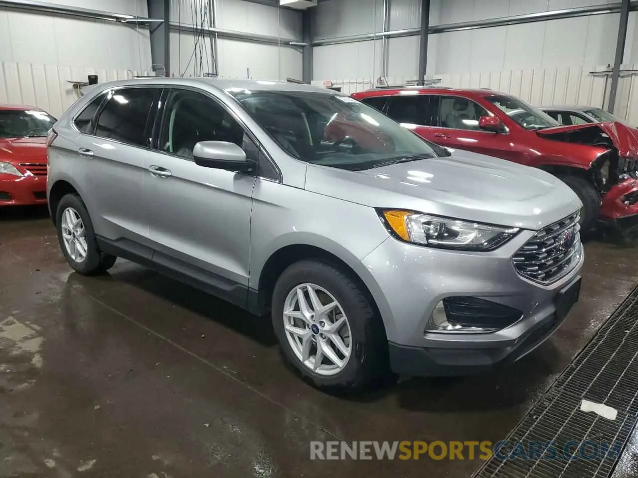 4 Photograph of a damaged car 2FMPK4J96NBA32658 FORD EDGE 2022