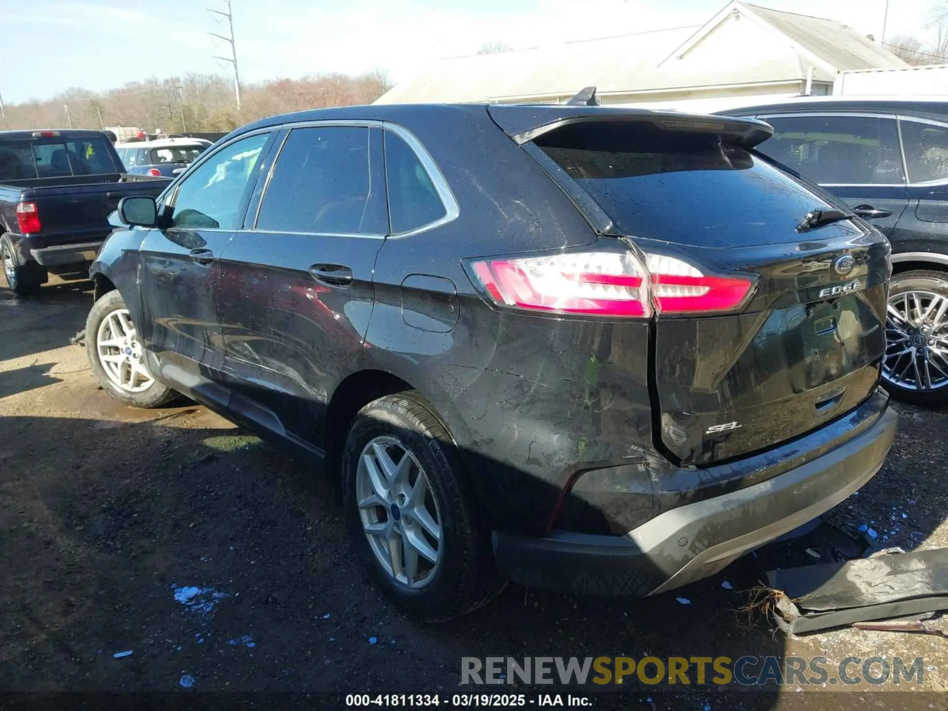 3 Photograph of a damaged car 2FMPK4J96NBA51243 FORD EDGE 2022