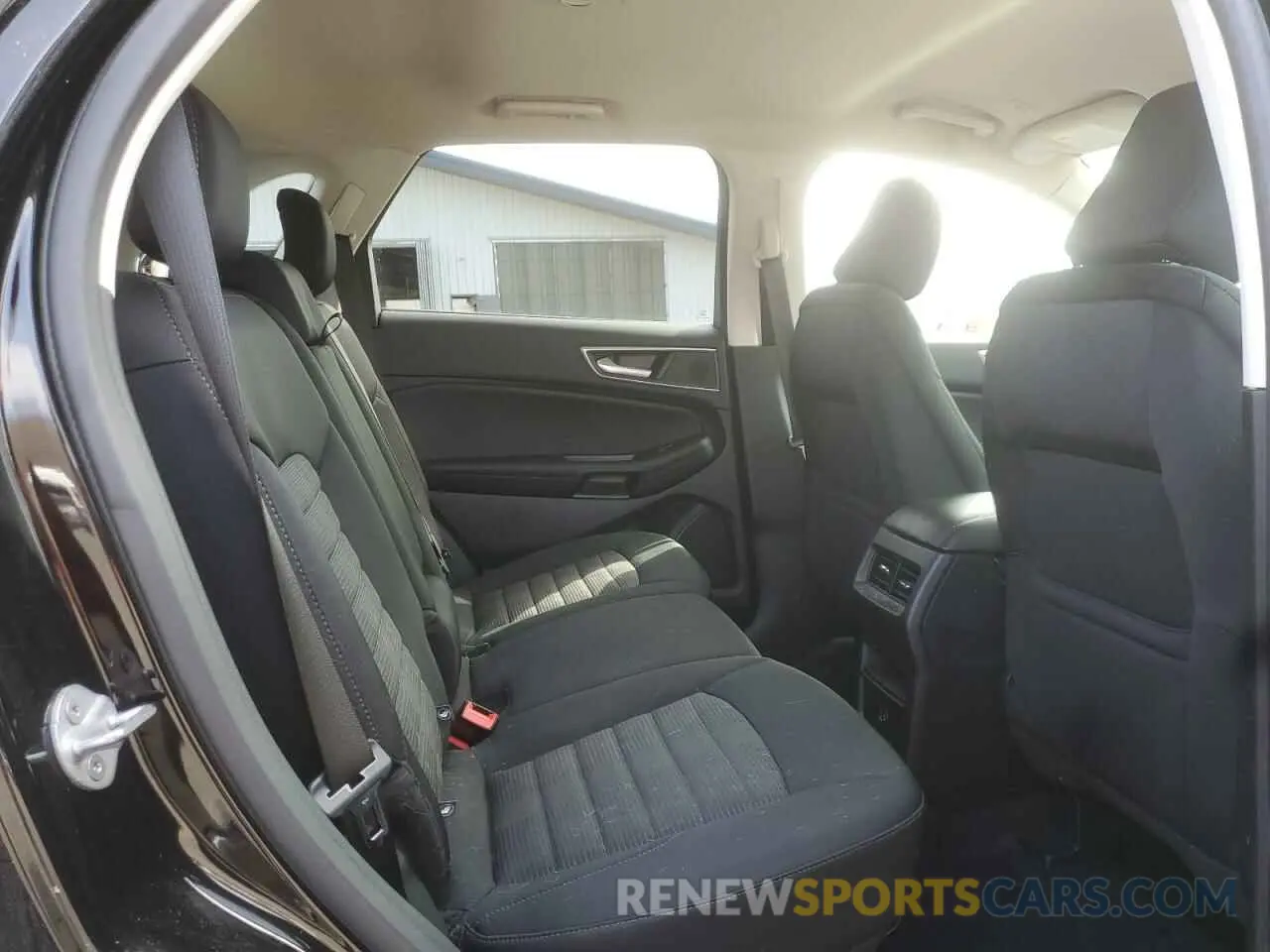 11 Photograph of a damaged car 2FMPK4J97NBA62770 FORD EDGE 2022