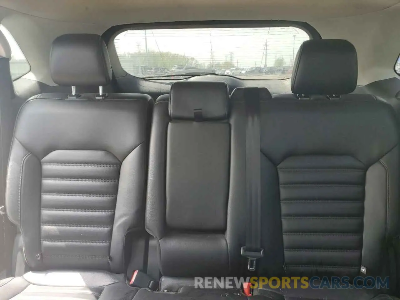 10 Photograph of a damaged car 2FMPK4J97NBA83621 FORD EDGE 2022