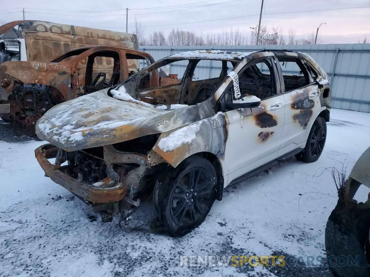 1 Photograph of a damaged car 2FMPK4J97NBA84705 FORD EDGE 2022