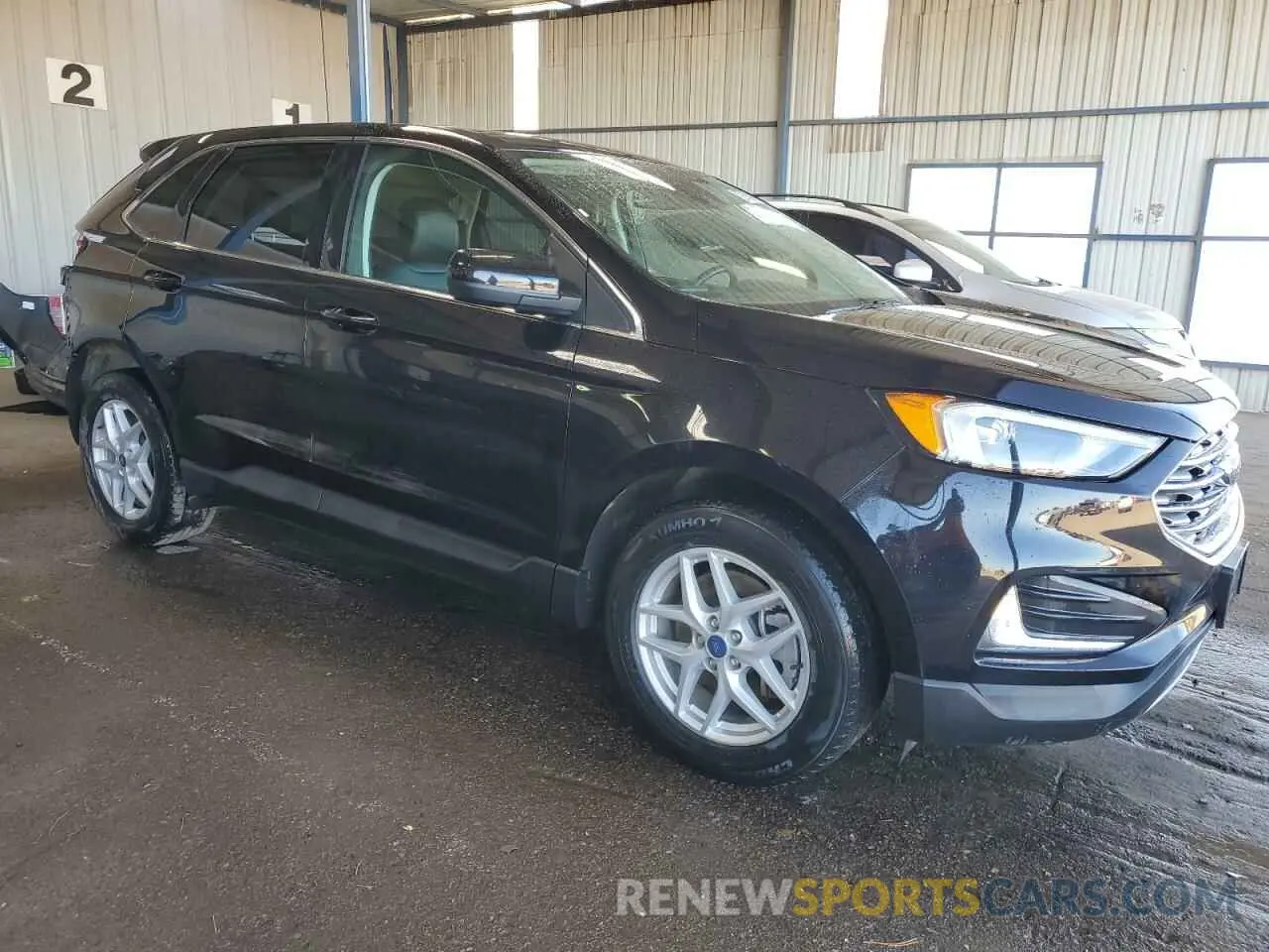 4 Photograph of a damaged car 2FMPK4J97NBB03995 FORD EDGE 2022