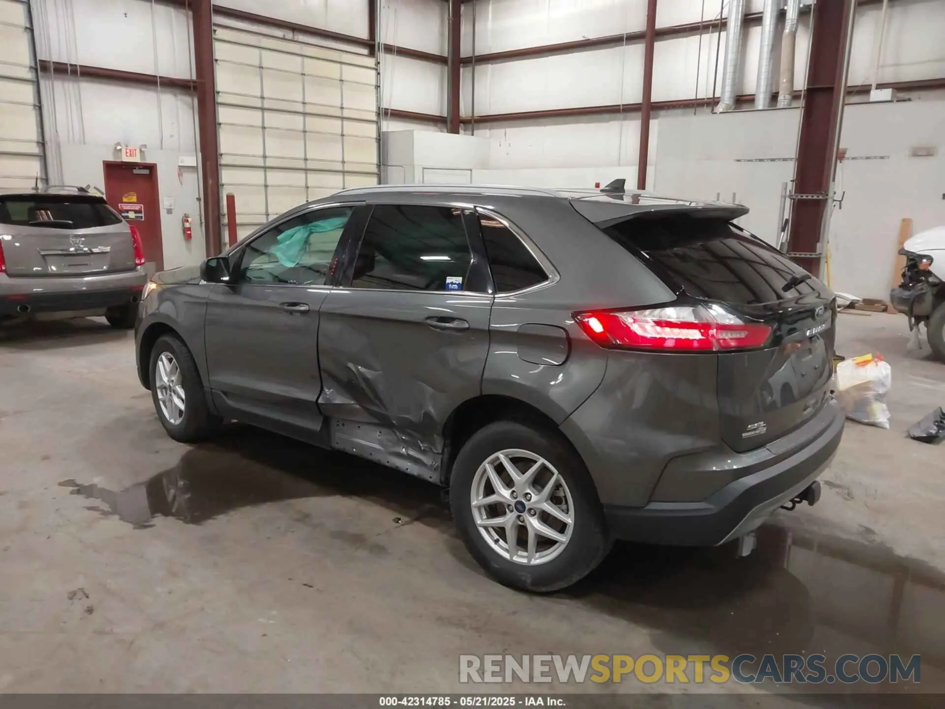 3 Photograph of a damaged car 2FMPK4J98NBA19054 FORD EDGE 2022