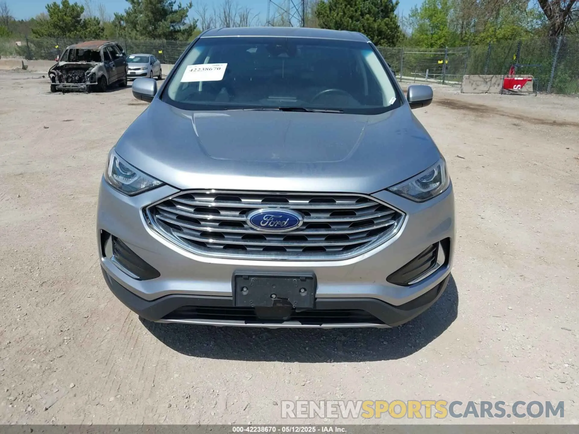 12 Photograph of a damaged car 2FMPK4J98NBA26361 FORD EDGE 2022