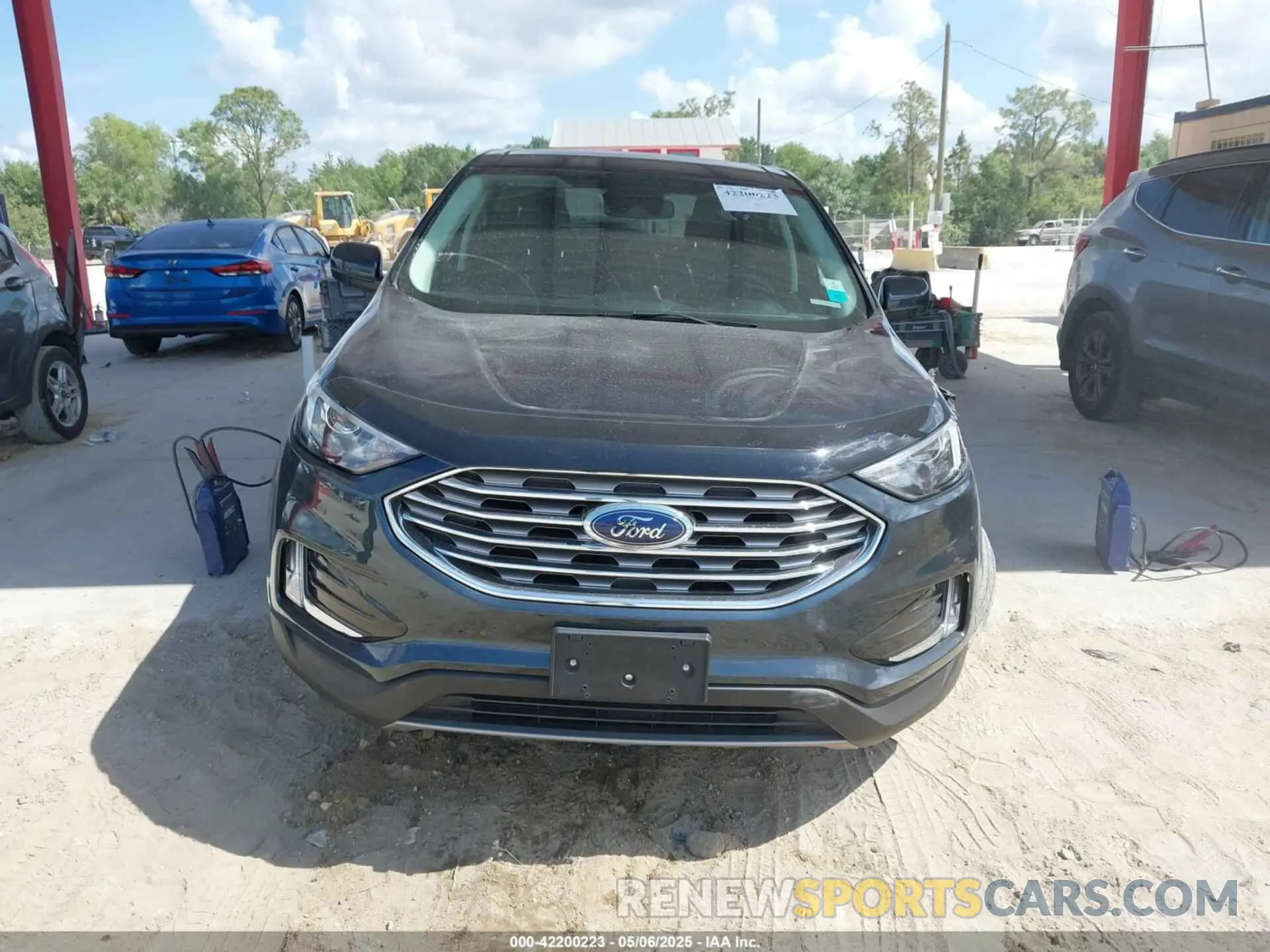 12 Photograph of a damaged car 2FMPK4J98NBA72773 FORD EDGE 2022