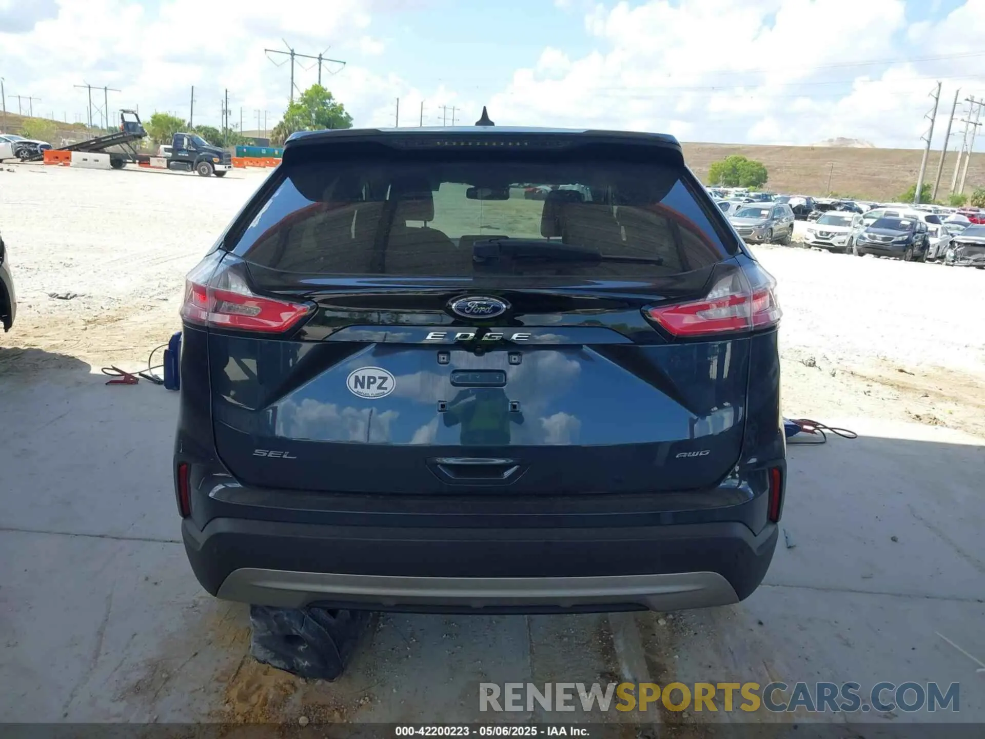 16 Photograph of a damaged car 2FMPK4J98NBA72773 FORD EDGE 2022