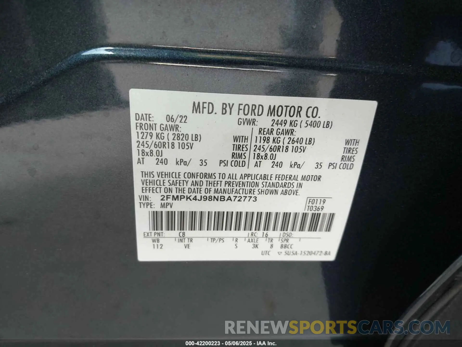 9 Photograph of a damaged car 2FMPK4J98NBA72773 FORD EDGE 2022