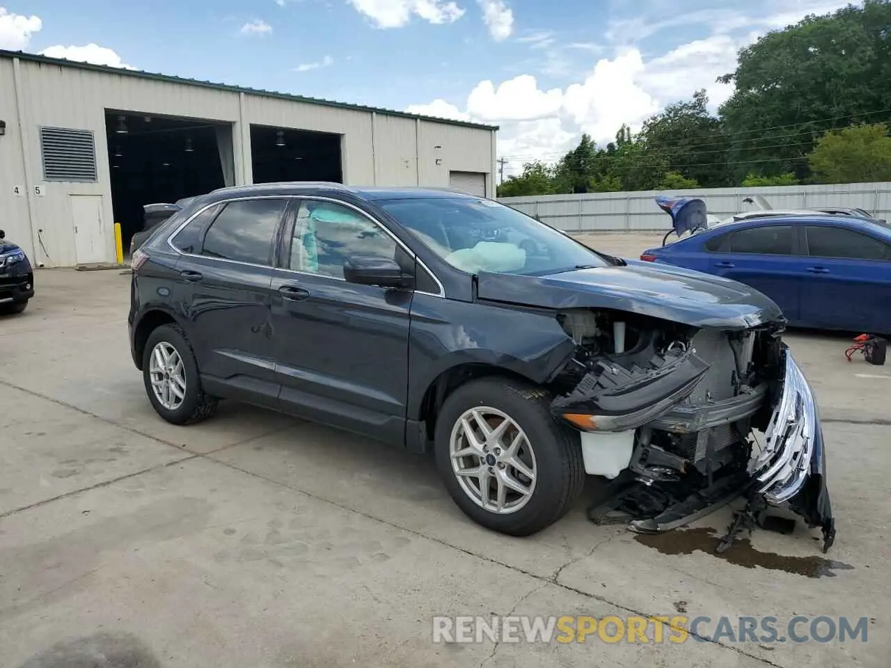 4 Photograph of a damaged car 2FMPK4J98NBA78301 FORD EDGE 2022