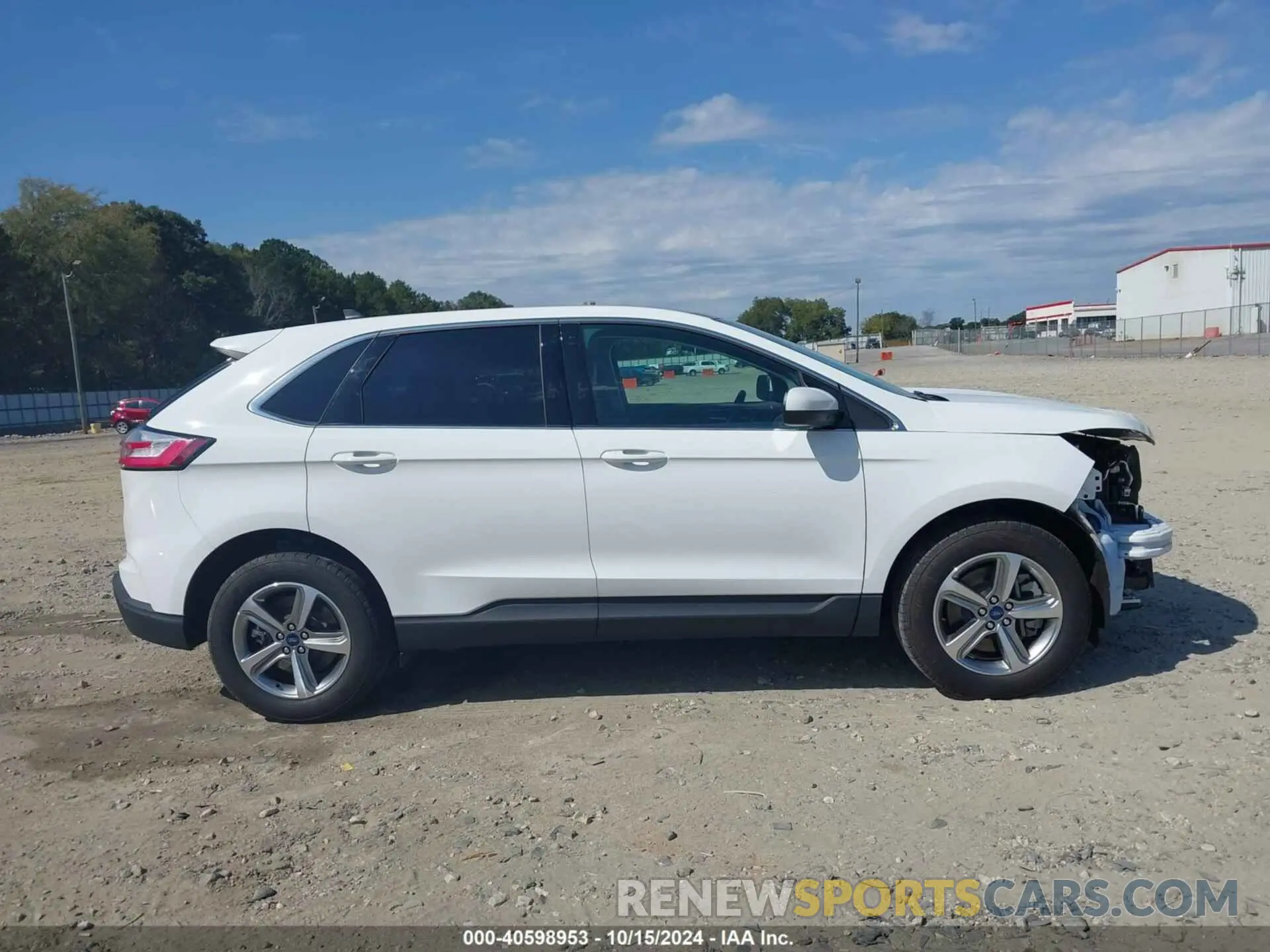 14 Photograph of a damaged car 2FMPK4J98NBA95745 FORD EDGE 2022