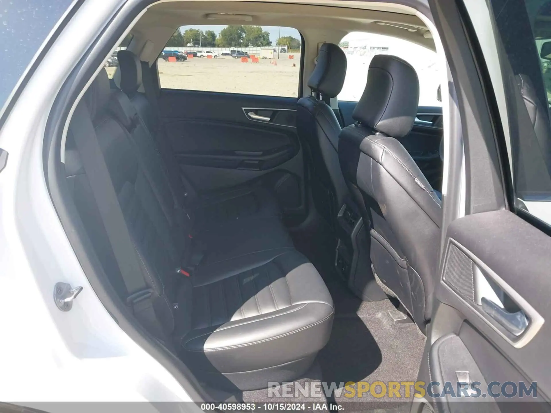 8 Photograph of a damaged car 2FMPK4J98NBA95745 FORD EDGE 2022