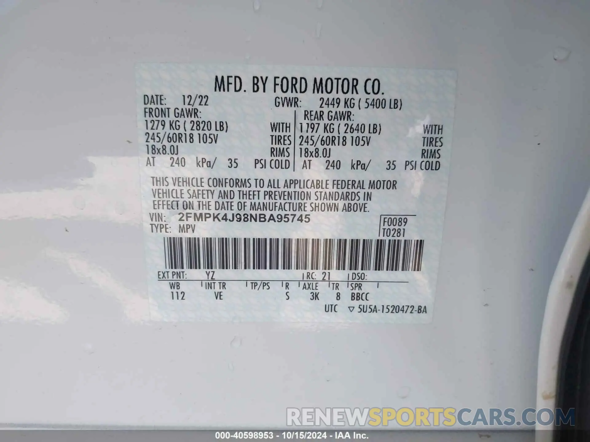 9 Photograph of a damaged car 2FMPK4J98NBA95745 FORD EDGE 2022