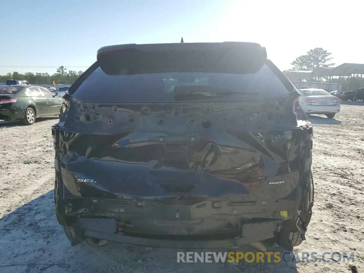 6 Photograph of a damaged car 2FMPK4J99NBA21072 FORD EDGE 2022
