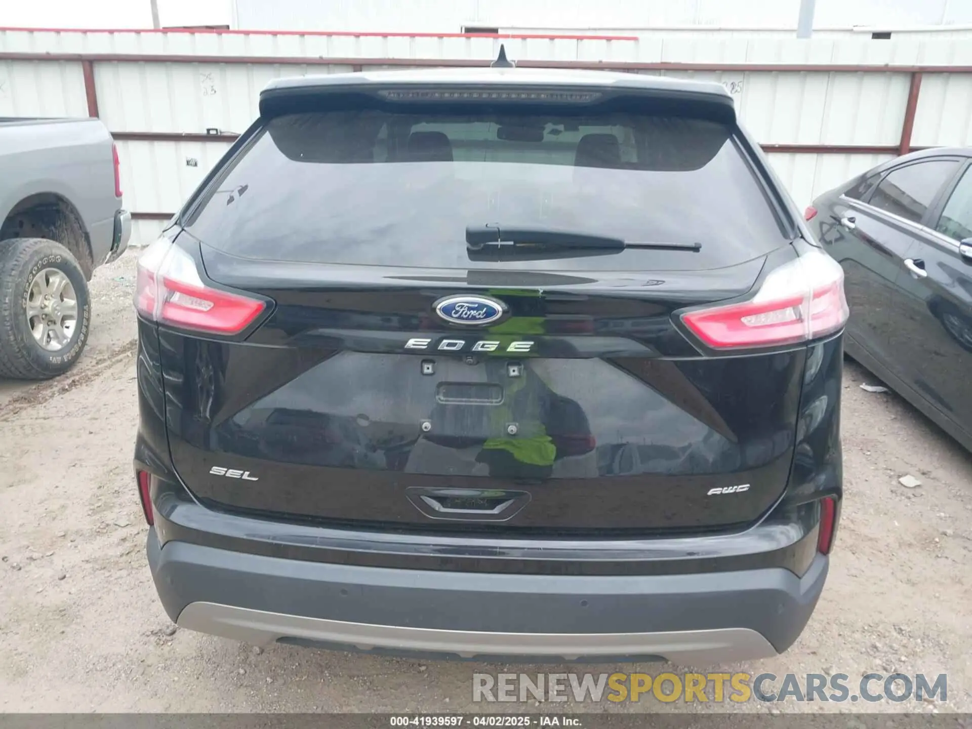 16 Photograph of a damaged car 2FMPK4J99NBA30550 FORD EDGE 2022