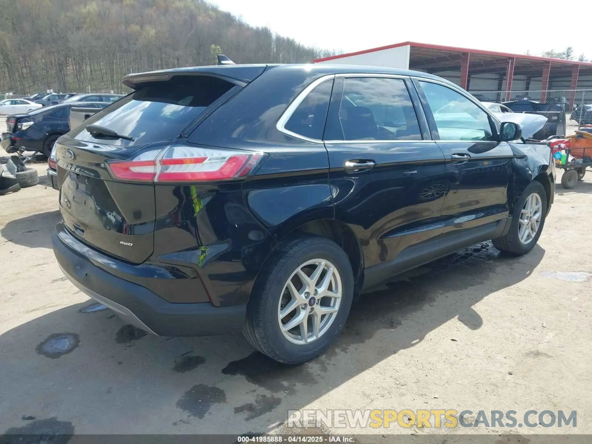 4 Photograph of a damaged car 2FMPK4J99NBA38406 FORD EDGE 2022