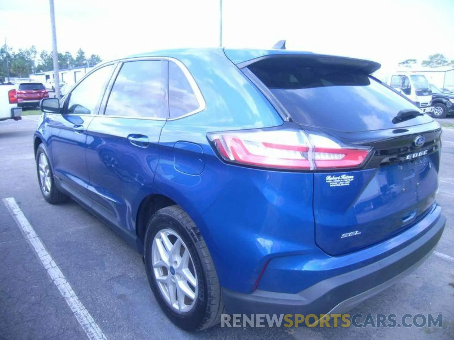 18 Photograph of a damaged car 2FMPK4J99NBA62527 FORD EDGE 2022