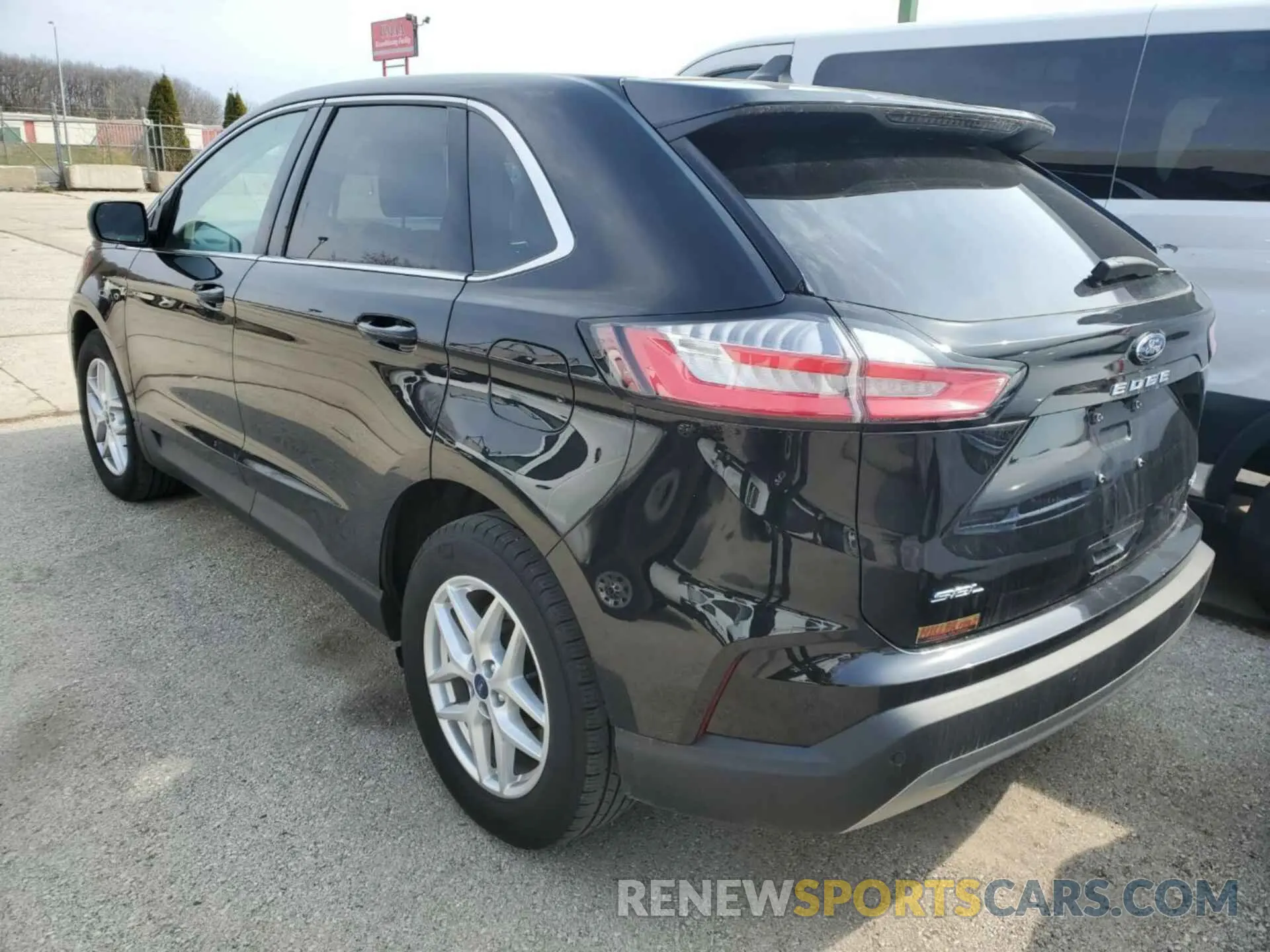 2 Photograph of a damaged car 2FMPK4J99NBA62835 FORD EDGE 2022