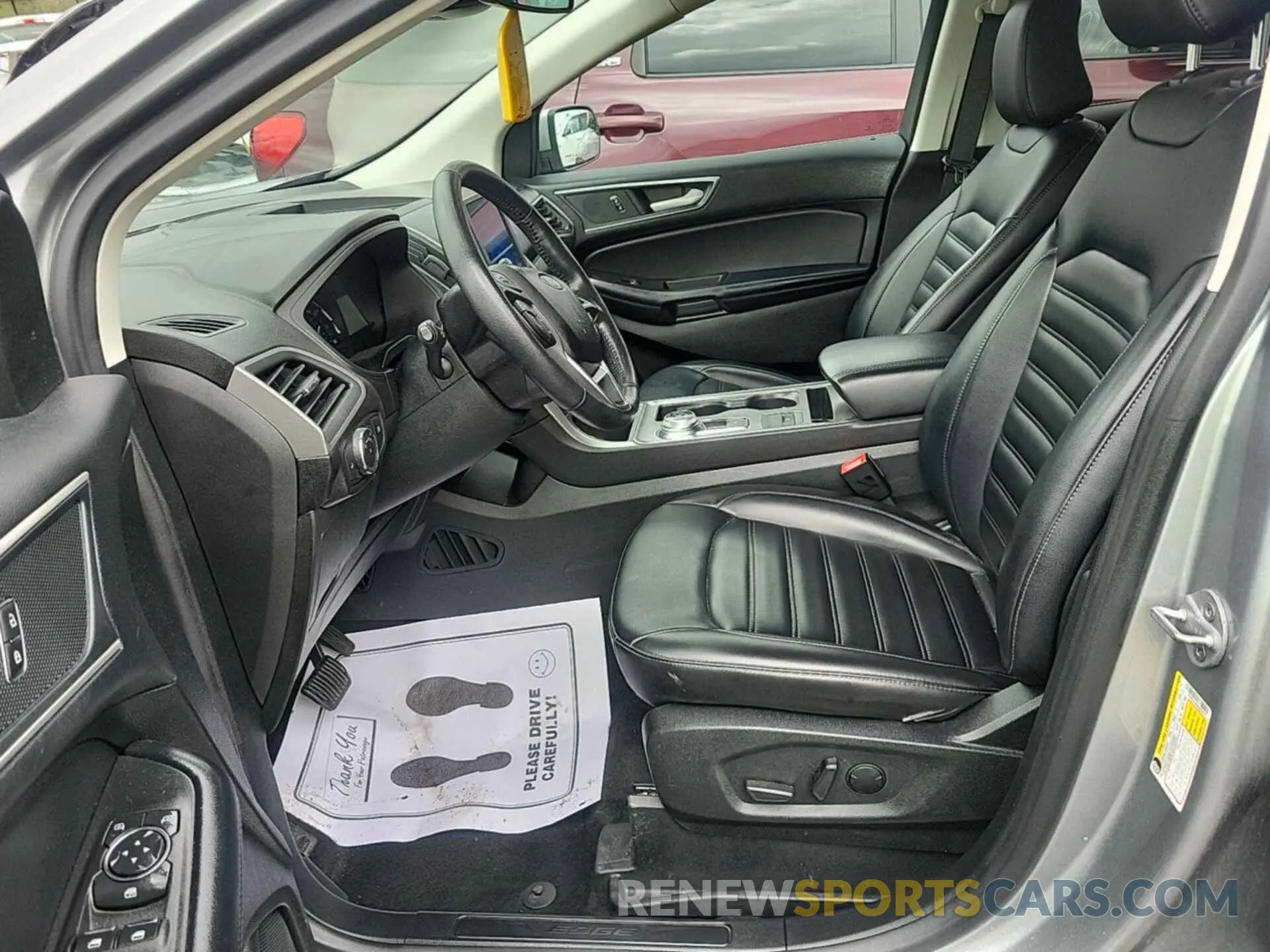 11 Photograph of a damaged car 2FMPK4J99NBA63077 FORD EDGE 2022