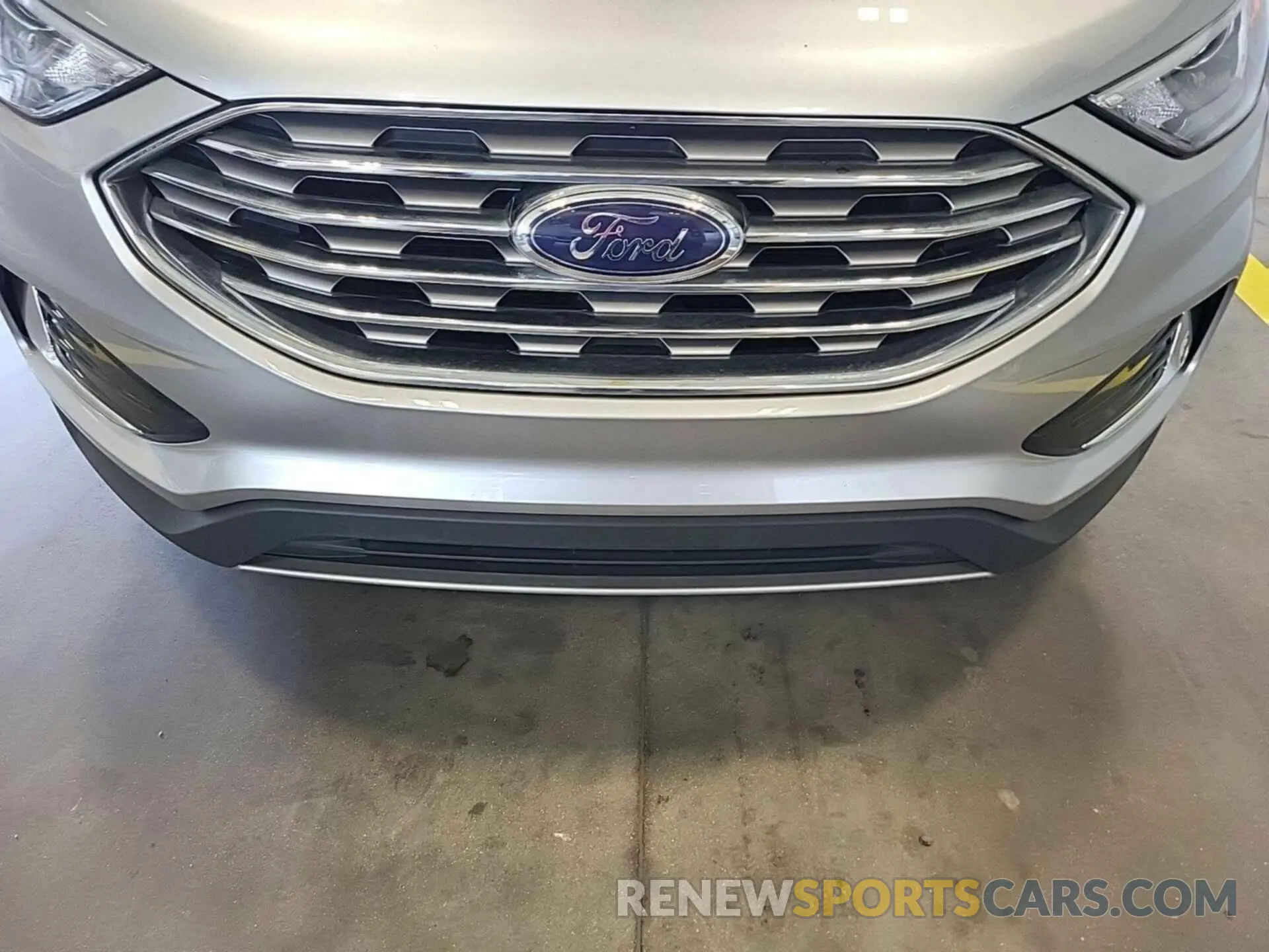 13 Photograph of a damaged car 2FMPK4J99NBA63077 FORD EDGE 2022