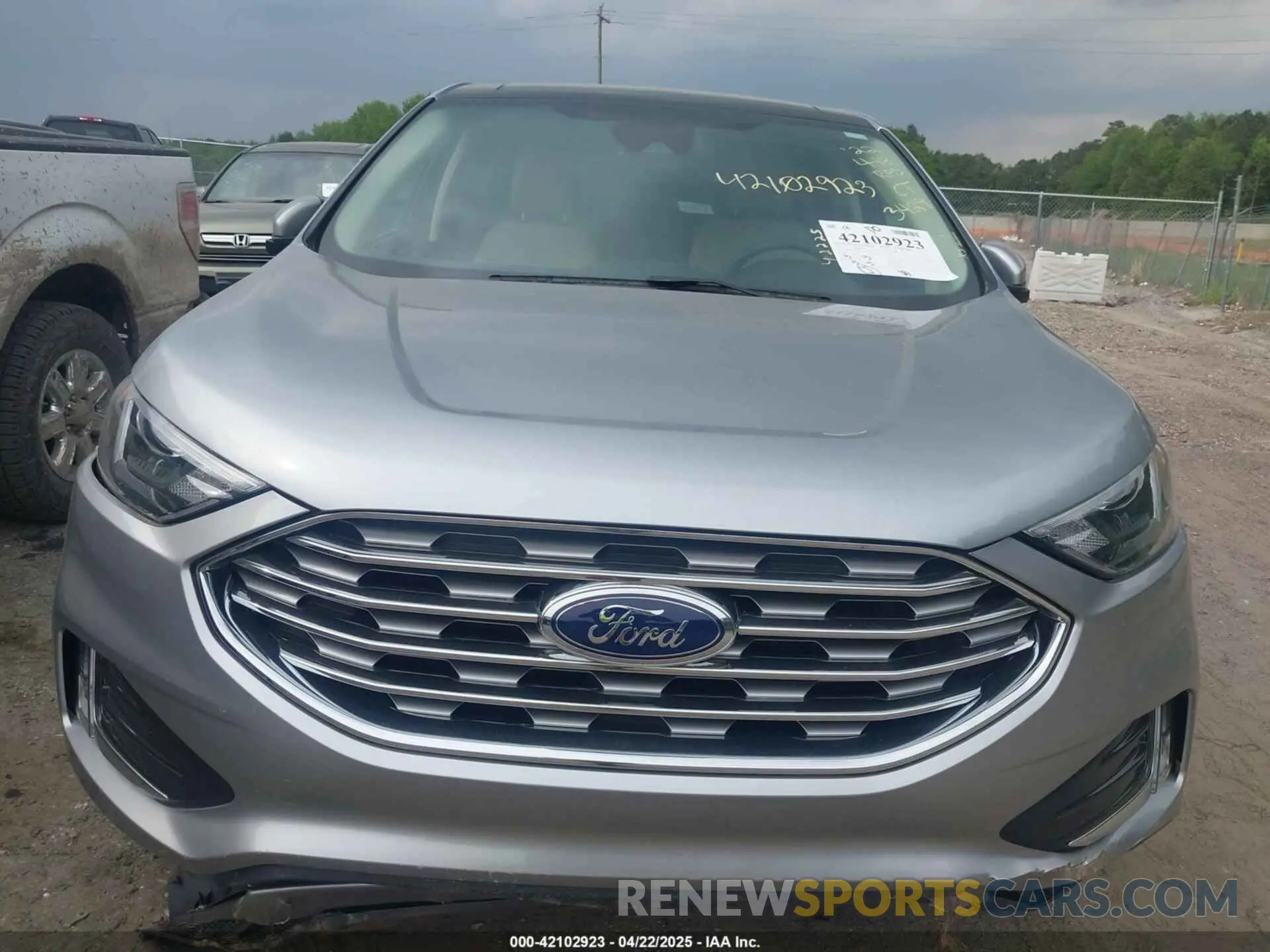 12 Photograph of a damaged car 2FMPK4J99NBA73429 FORD EDGE 2022