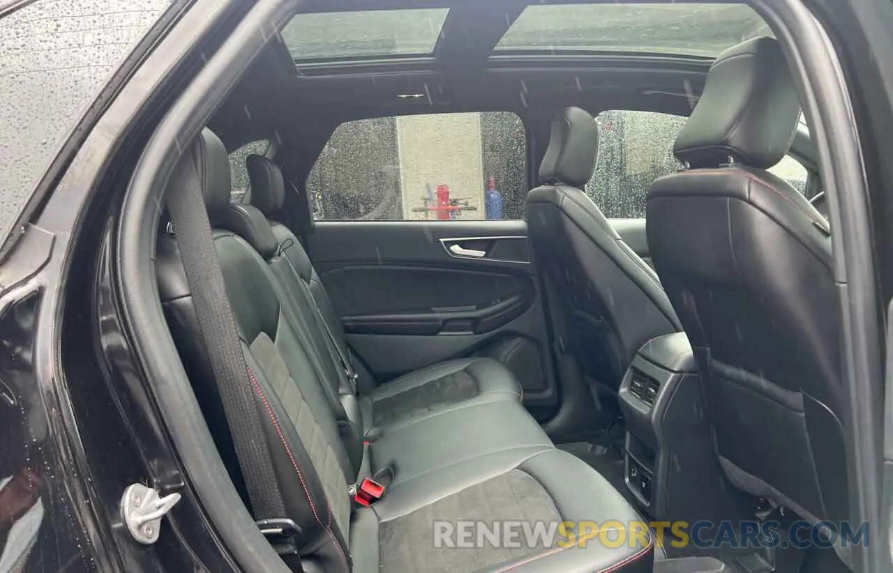 6 Photograph of a damaged car 2FMPK4J99NBA97598 FORD EDGE 2022