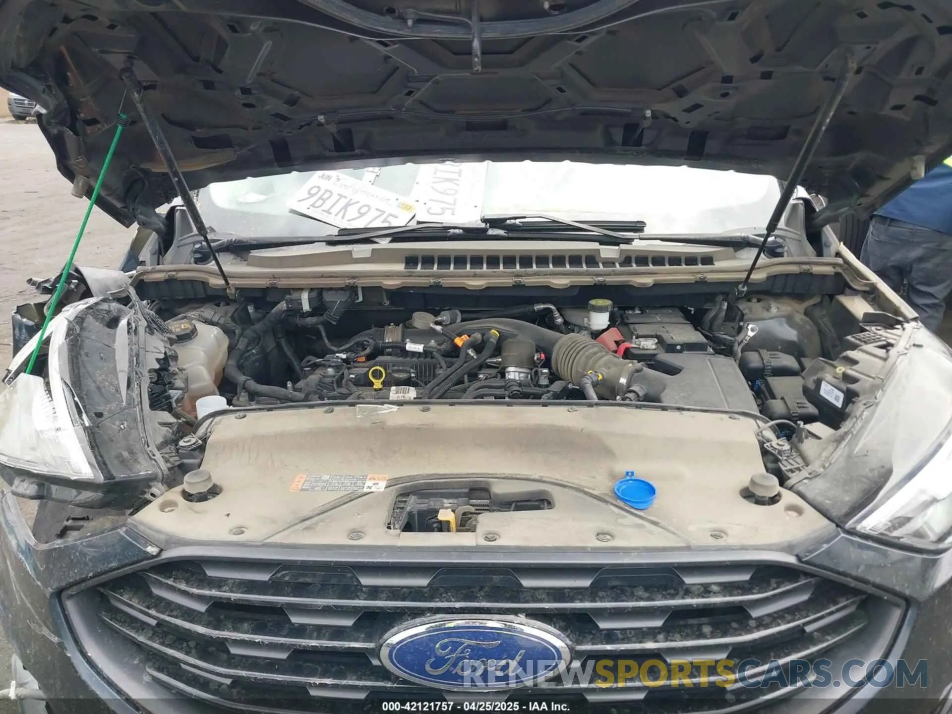 10 Photograph of a damaged car 2FMPK4J9XNBA02739 FORD EDGE 2022