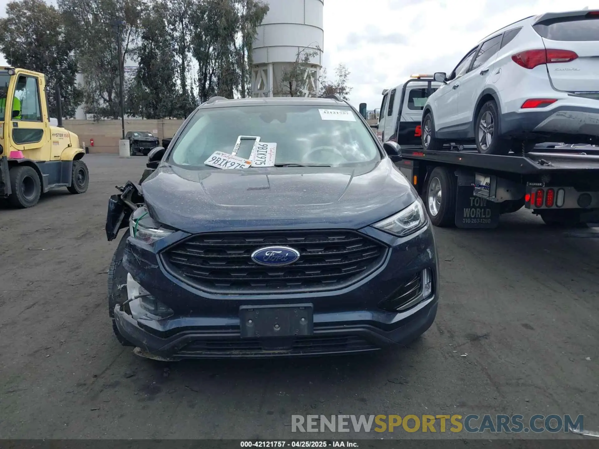 12 Photograph of a damaged car 2FMPK4J9XNBA02739 FORD EDGE 2022