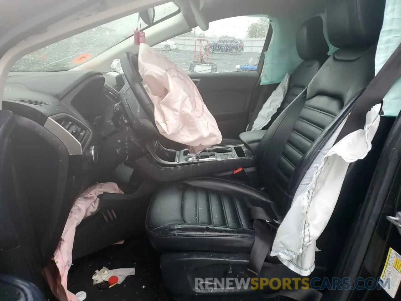 7 Photograph of a damaged car 2FMPK4J9XNBA54033 FORD EDGE 2022