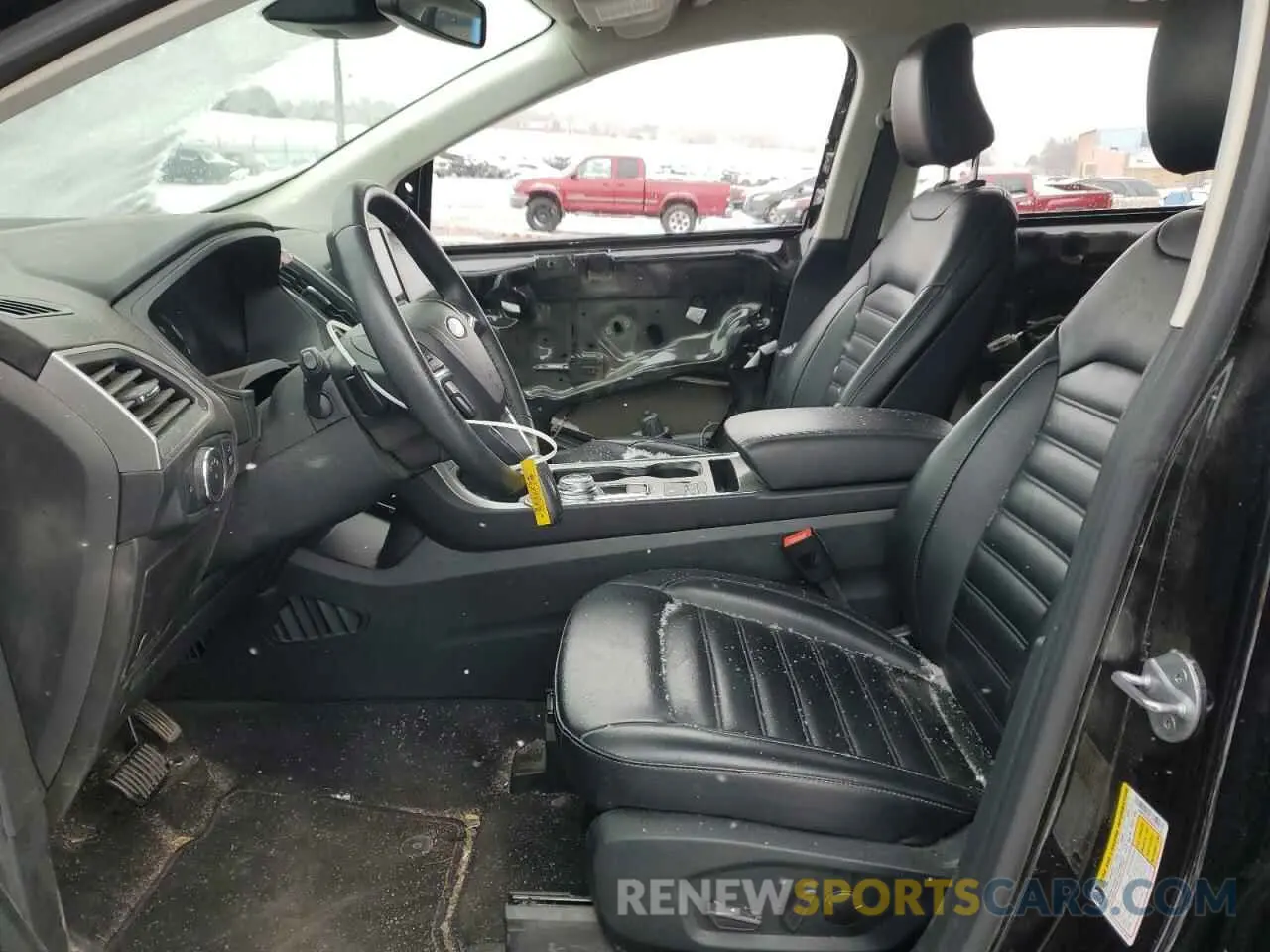 7 Photograph of a damaged car 2FMPK4J9XNBA83130 FORD EDGE 2022