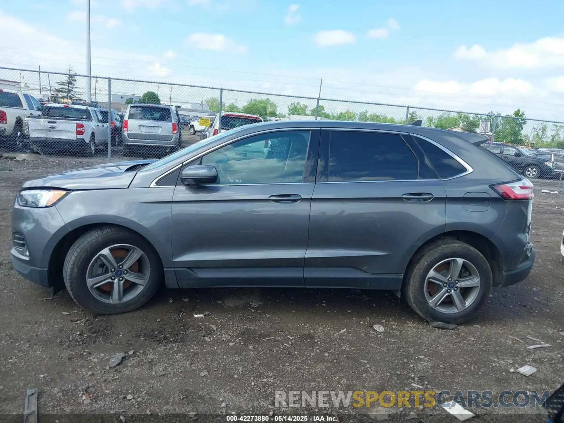 15 Photograph of a damaged car 2FMPK4J9XNBB11072 FORD EDGE 2022