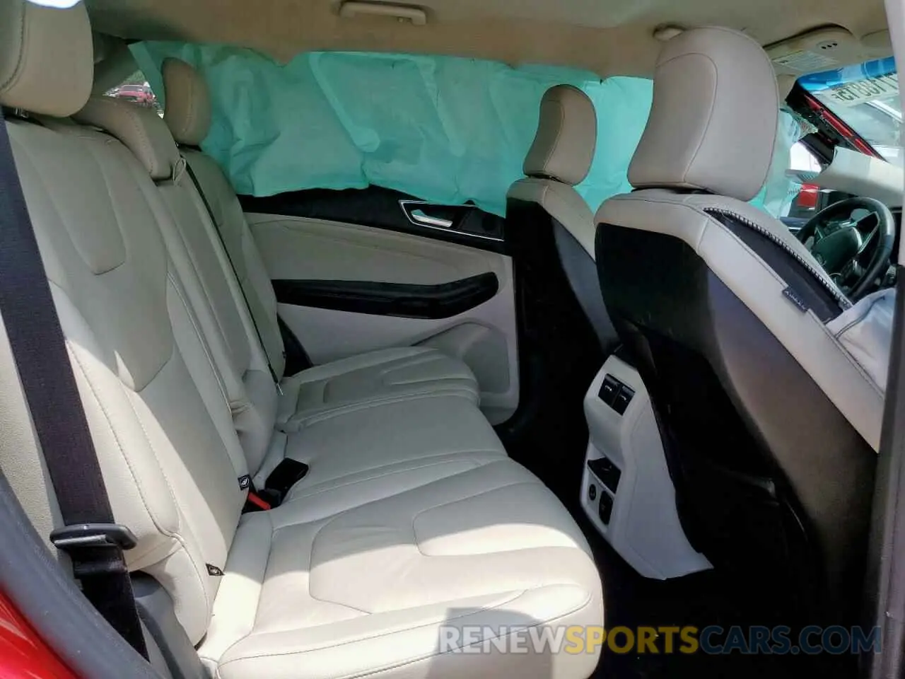 11 Photograph of a damaged car 2FMPK4K90NBA25140 FORD EDGE 2022