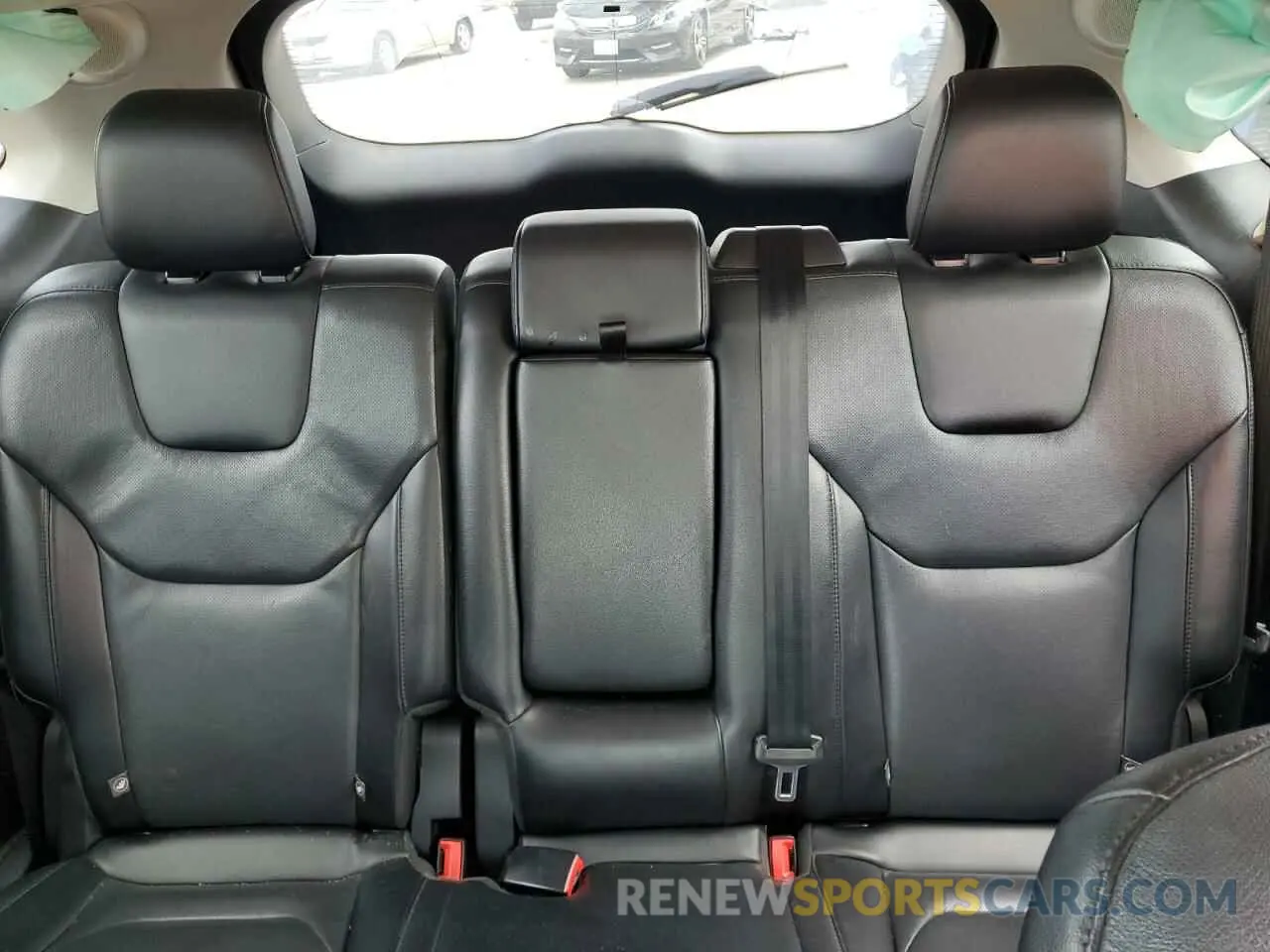10 Photograph of a damaged car 2FMPK4K90NBA39779 FORD EDGE 2022
